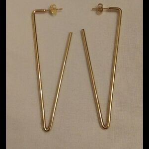 🌟3/$15 Gold Triangle Earrings